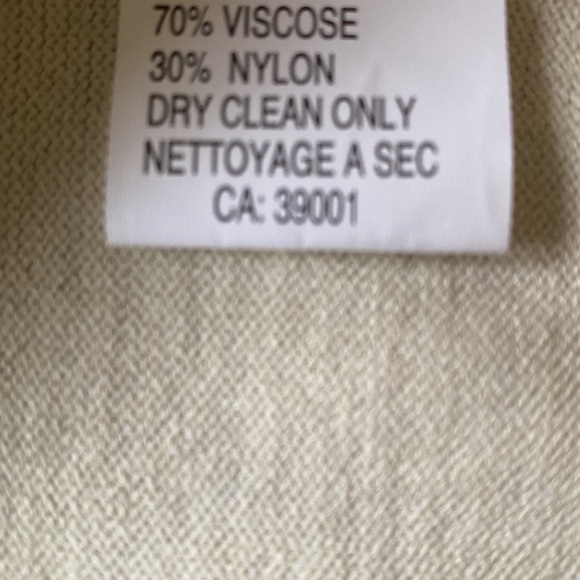 NWOT -  Beige Top - Picture 9 of 9